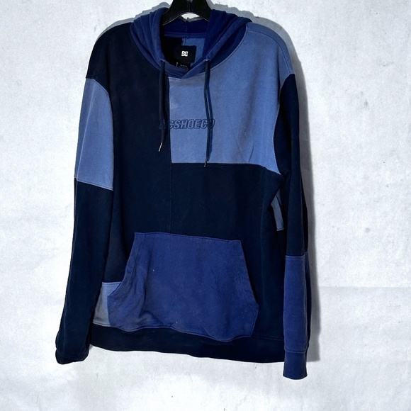 DC Shoe CO Skate Skateboards Athletic Multicolor Hoodie - Picture 1 of 6